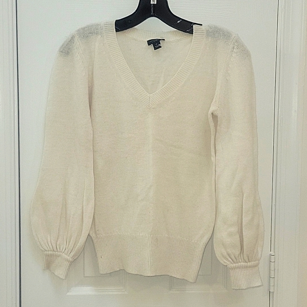 GUC ANN TAYLOR FACTORY SWEATER
